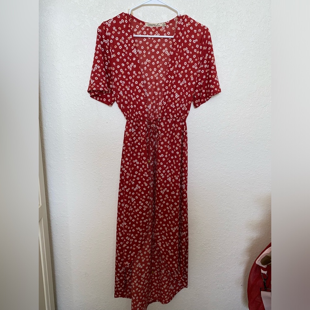Long Flowy top that ties in the front
